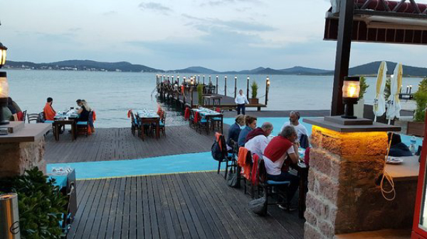 ayvalık cunda restoranları